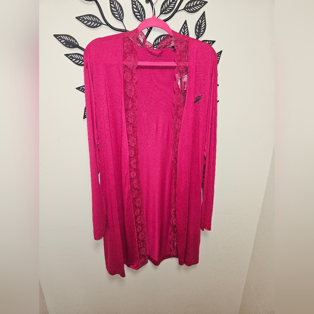 Tommy Hilfiger pink lace-trimmed sleep‎ robe – women’s size M